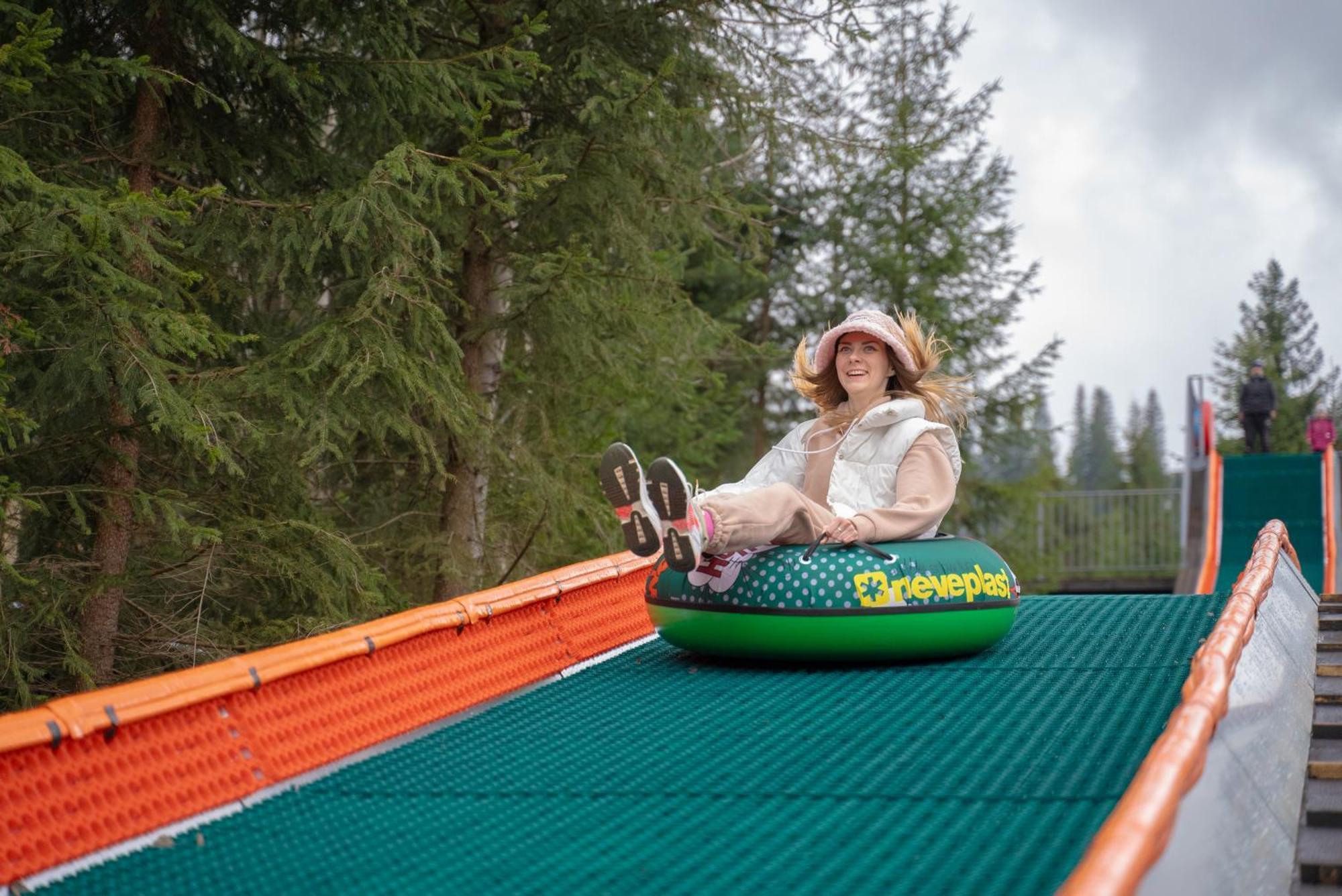 Phoenix Relax Park Bukovel Luaran gambar