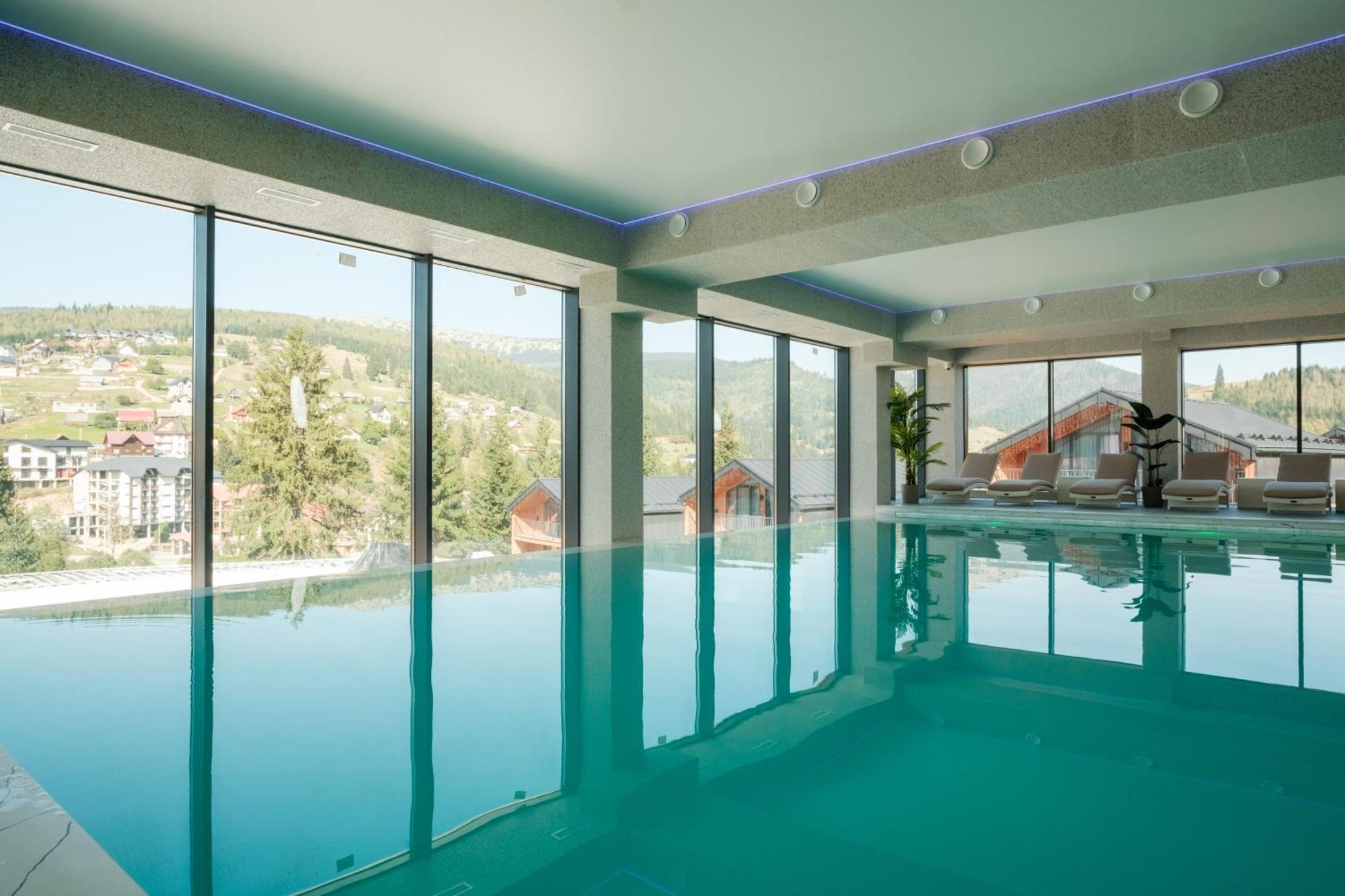 Phoenix Relax Park Bukovel Luaran gambar