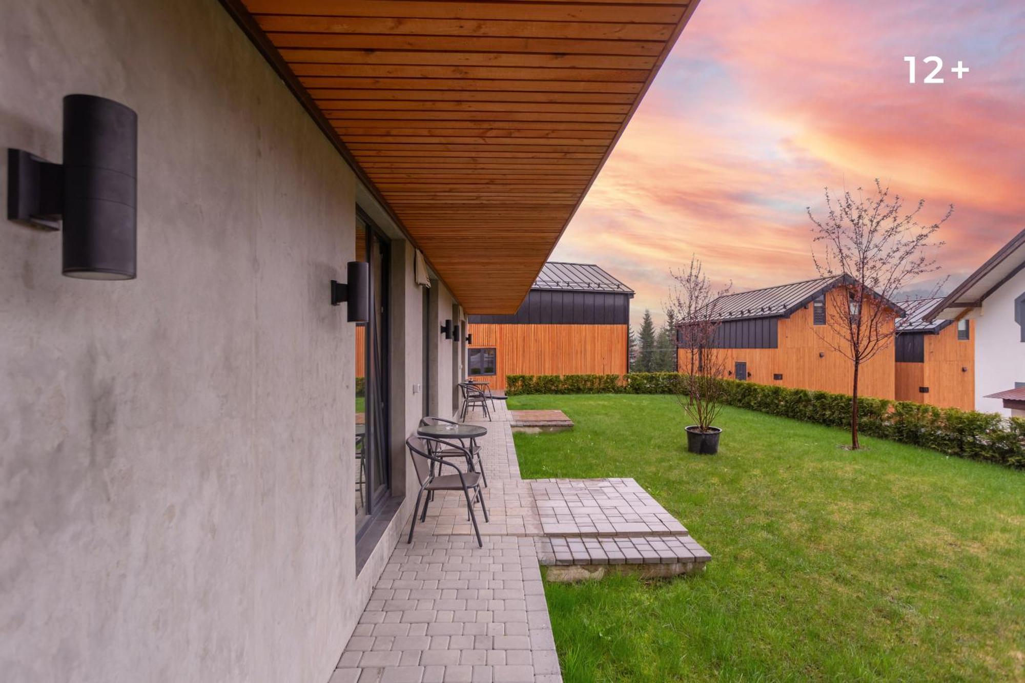 Phoenix Relax Park Bukovel Luaran gambar